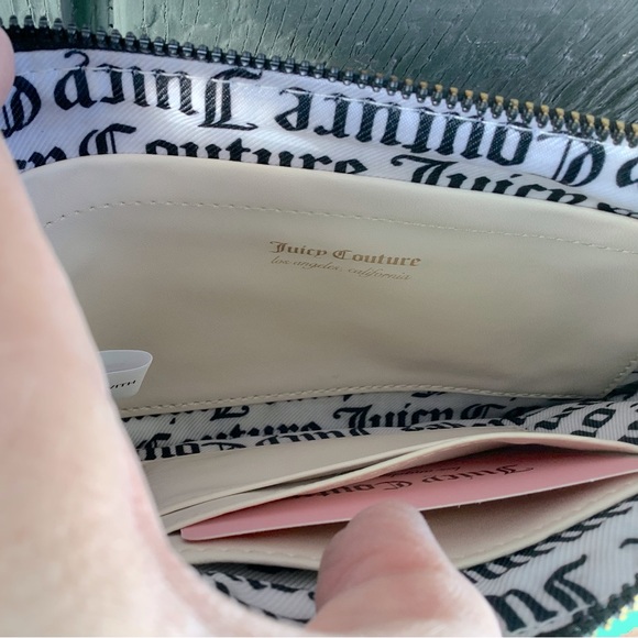 NWT 6x10 JUICY WRISTLET/Bag GORGEOUS Roses Gothic Logo Large Clutch Size, Wallet - Picture 5 of 8